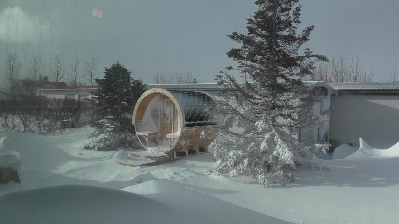 Tunfifill Guesthouse - Free Hot Tub And Sauna, Cozy And Quiet Hvammstangi Bagian luar foto